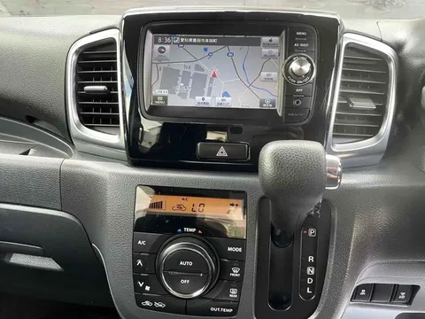 Suzuki Spacia Custom