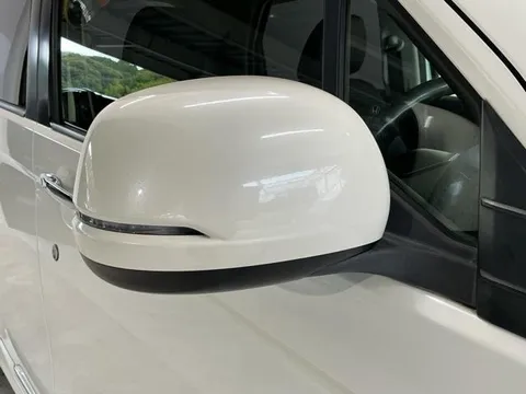 Honda N-WGN Custom