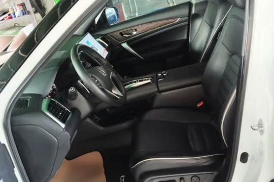 Honda UR-V