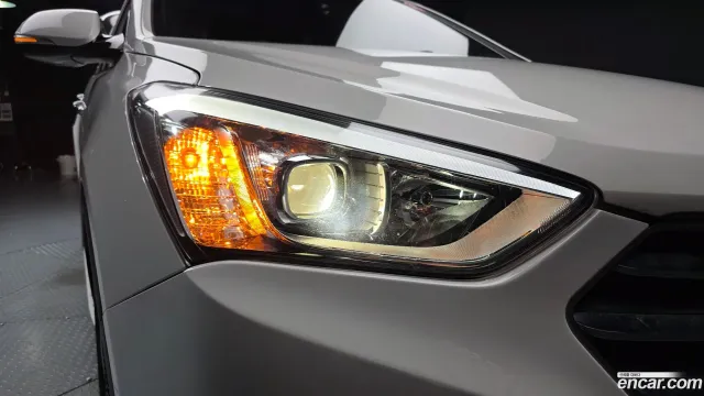 Hyundai Grand Santa Fe (Maxcruz)