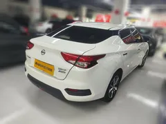 Nissan Bluebird