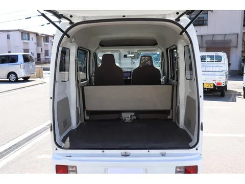 Nissan Clipper