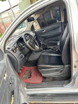 Isuzu RE-MAX