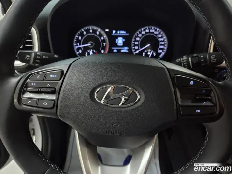 Hyundai Venue