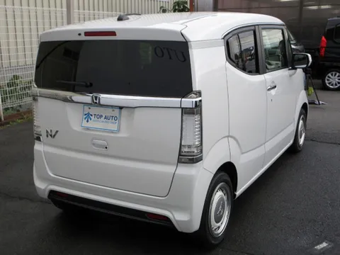 Honda N-BOX Slash