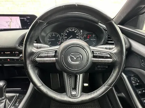 Mazda MAZDA3 Fastback