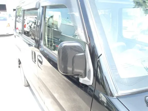 Mitsubishi Minicab Van