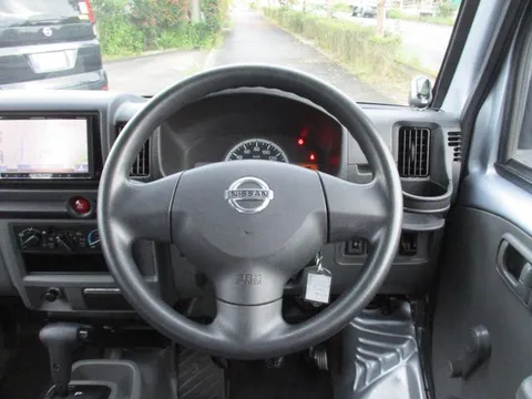 Nissan Clipper
