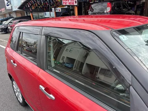 Mazda Verisa