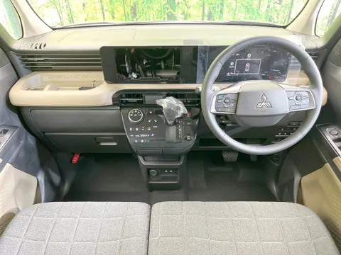 Mitsubishi Delica Mini
