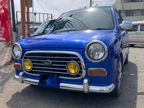 Daihatsu Mira Gino