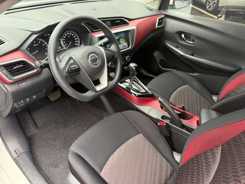 Nissan Bluebird