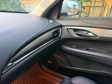 Cadillac ATS-L