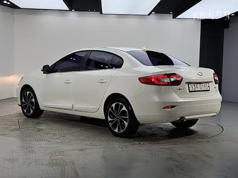 Renault SM3