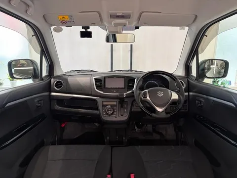 Suzuki Wagon R Stingray