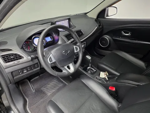 Renault SM3