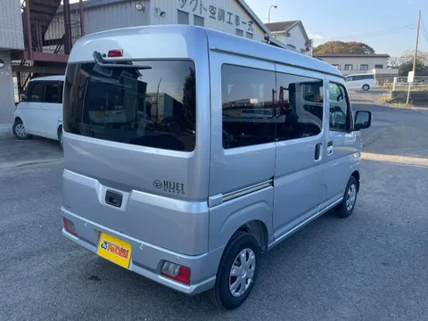Daihatsu Hijet Cargo
