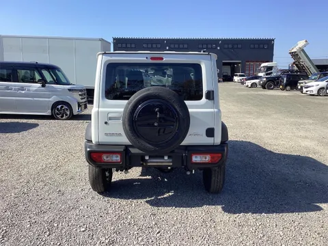 Suzuki Jimny Sierra