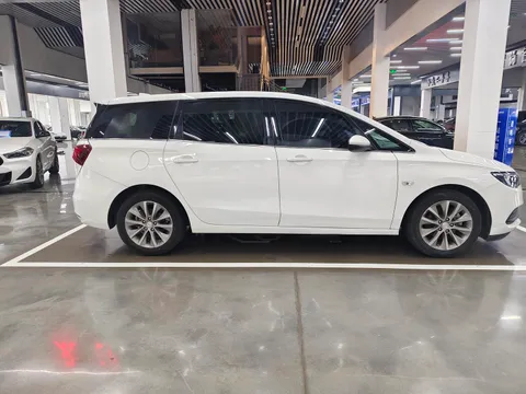 Buick GL6