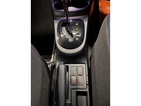 Toyota Yaris (Vitz)