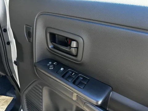 Suzuki Spacia Base
