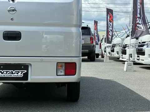 Nissan Clipper
