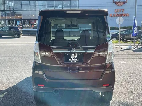 Mitsubishi eK Space Custom