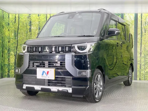 Mitsubishi Delica Mini