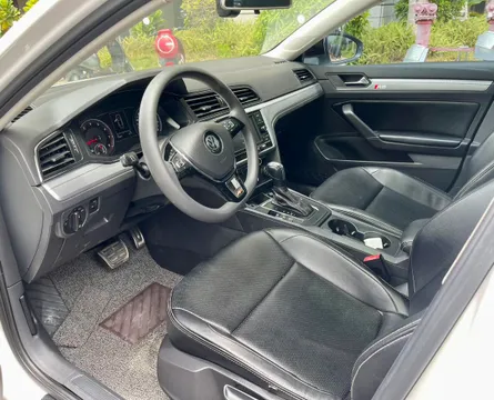 Volkswagen Lamando
