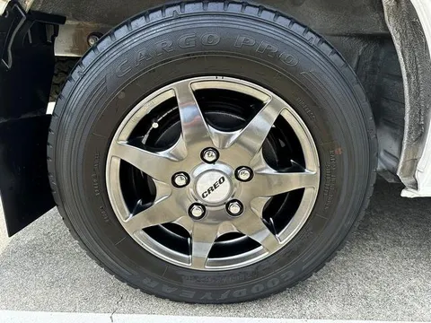 Toyota TownAce Van