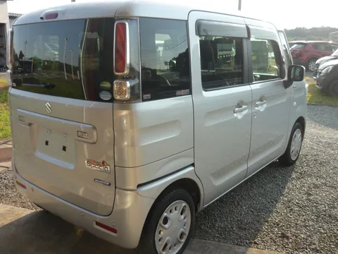 Suzuki Spacia