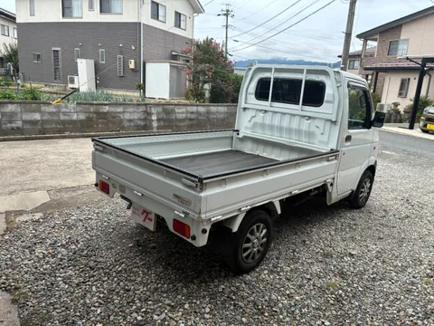 Suzuki Carry Track