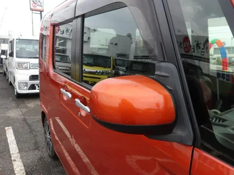 Toyota Pixis Mega