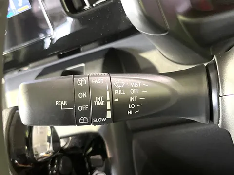 Suzuki Spacia Custom