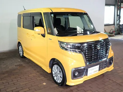 Suzuki Spacia Custom