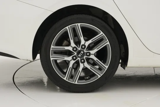 Kia Cerato (K3)