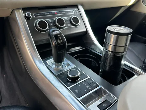 Land Rover