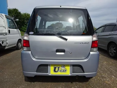 Subaru Pleo