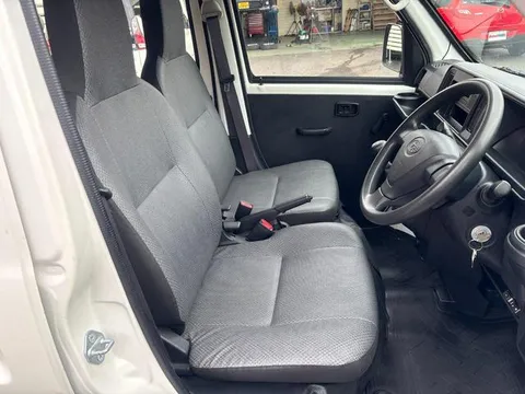 Subaru Sambar Van