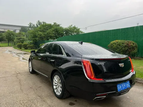 Cadillac XTS