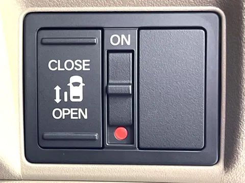 Honda N-BOX Joy