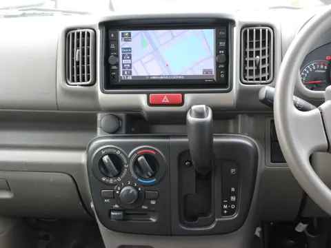 Nissan Clipper
