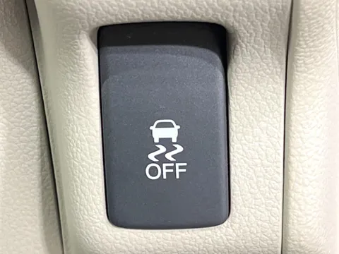 Honda N-BOX Slash