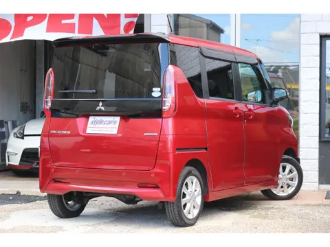 Mitsubishi eK Space