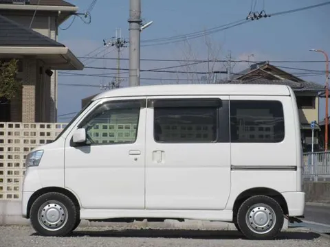 Daihatsu Atrai Wagon