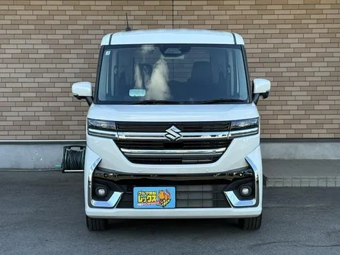 Suzuki Spacia Custom