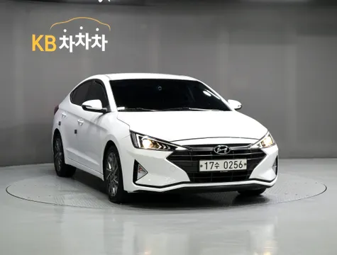 Hyundai Elantra (Avante)
