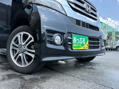 Honda N-BOX Plus Custom