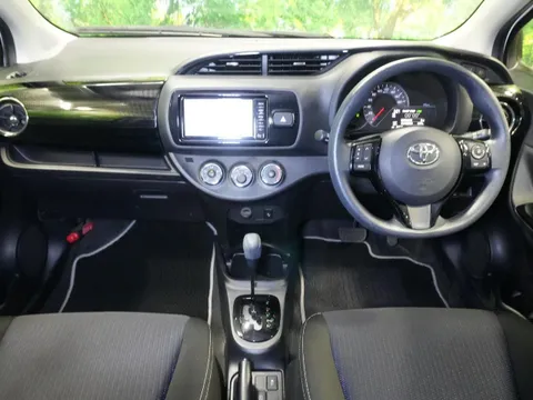 Toyota Yaris (Vitz)