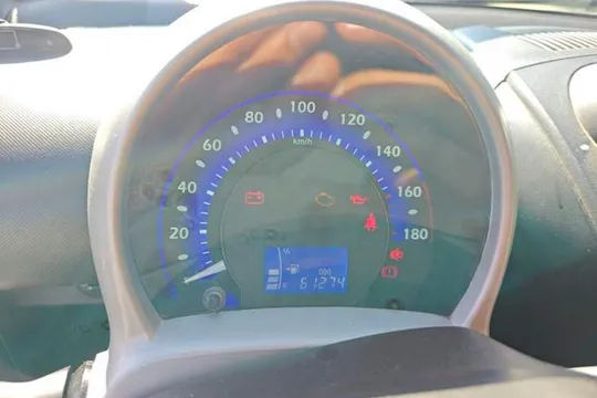 BYD F0